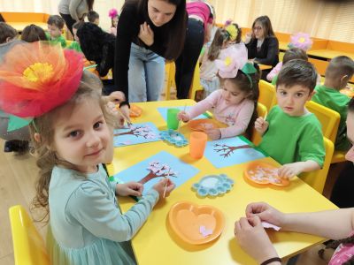 Открита практика по изобразително изкуство втора група "Слънчо" - ДГ Надежда - Плевен